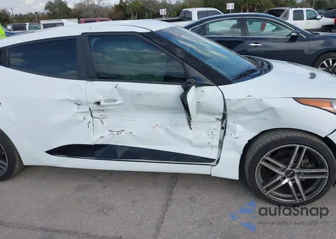 2014 Hyundai Veloster Base W/Black z USA, uszkodzony, nr VIN KMHTC6AD4EU193158